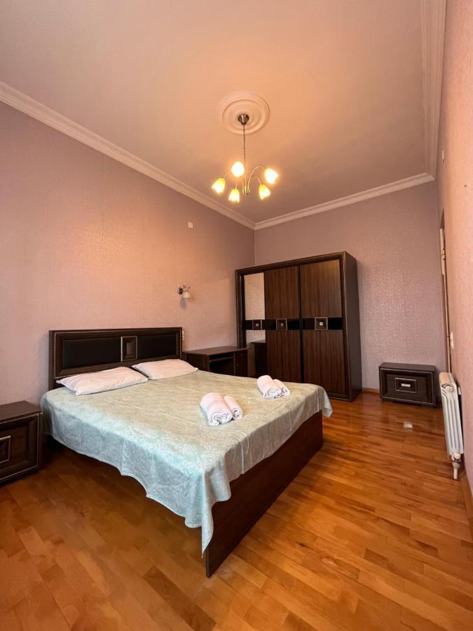 Отель House On Ganja Street Кутаиси Экстерьер фото